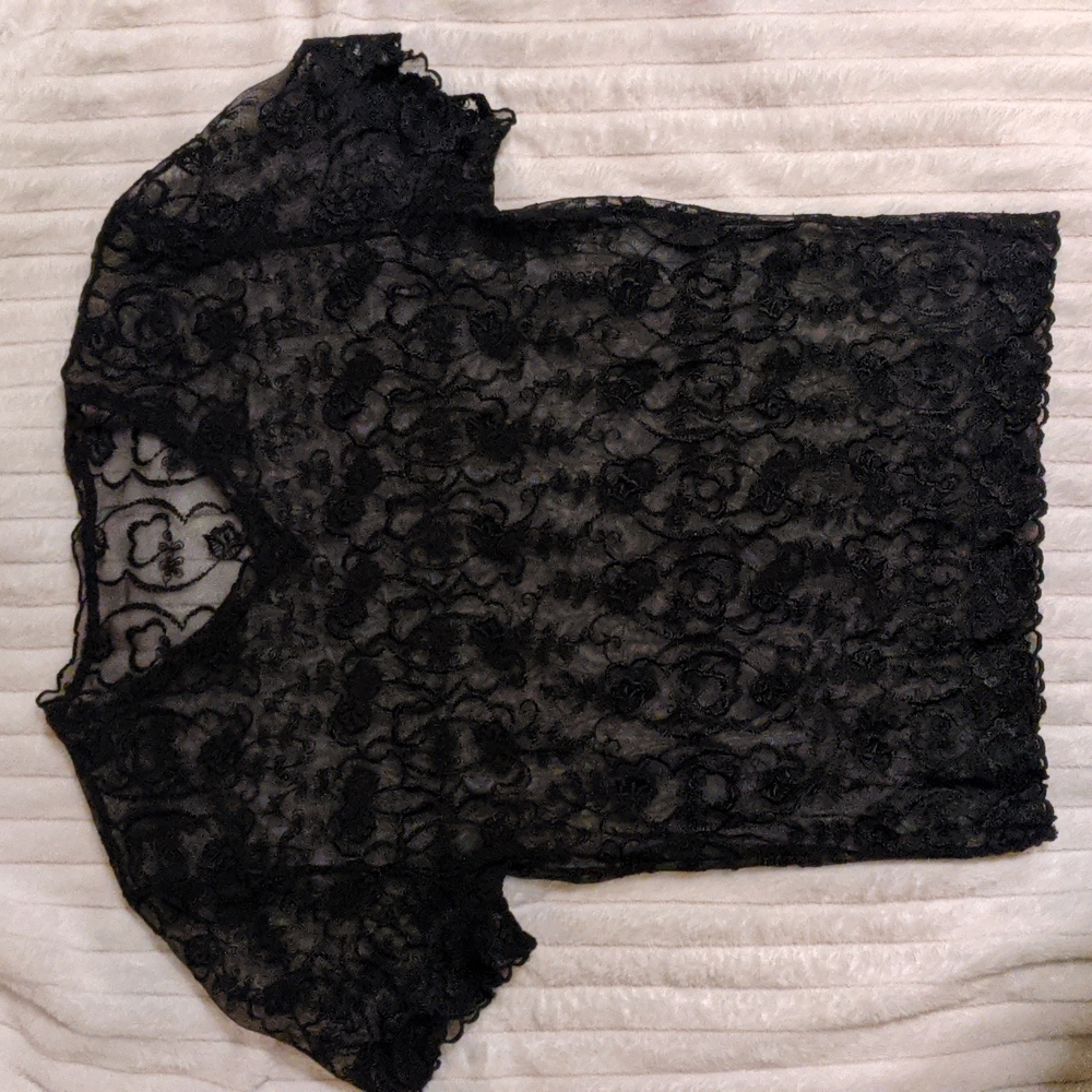 LACE MESH T-SHIRT